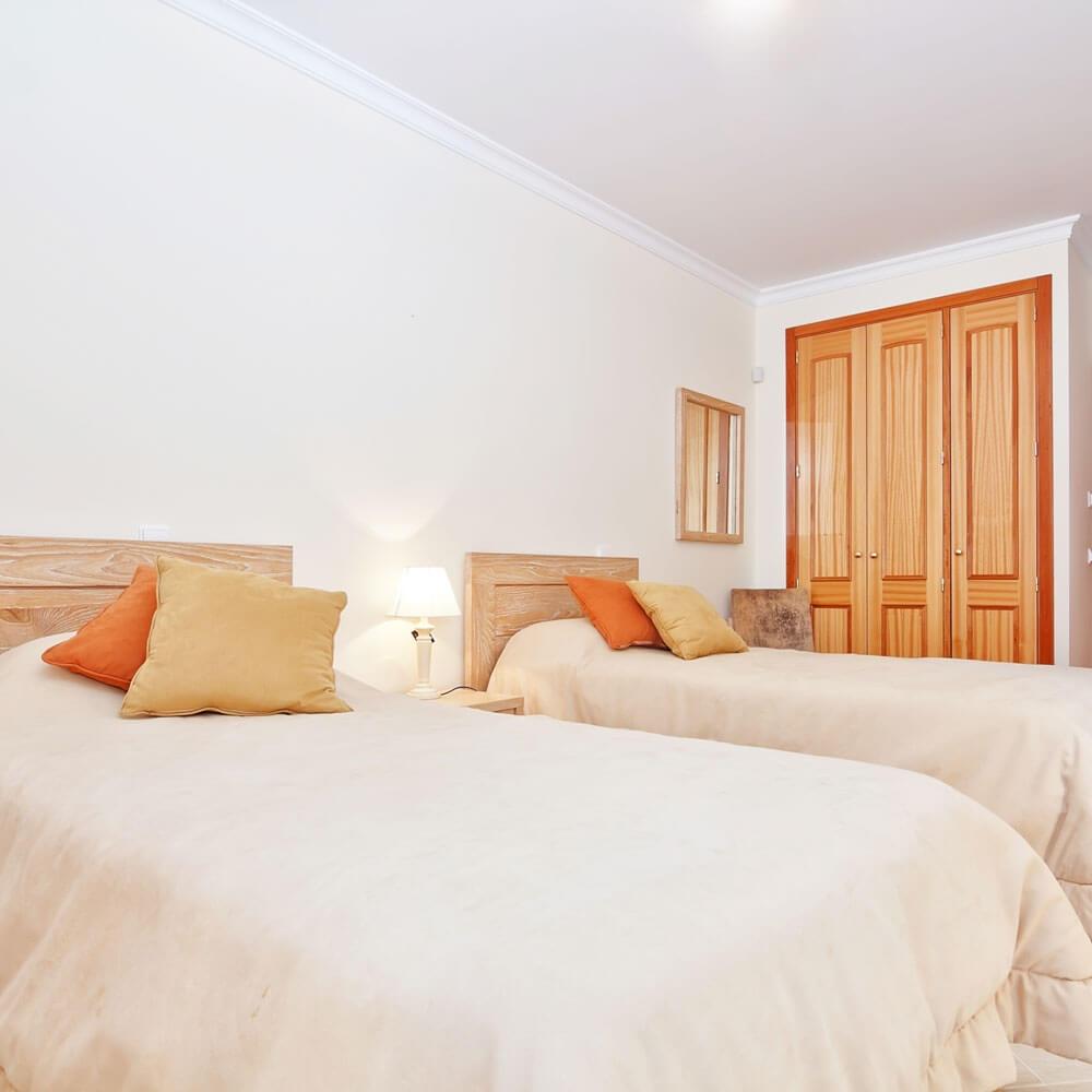 MAKE A QUICK BOOKING